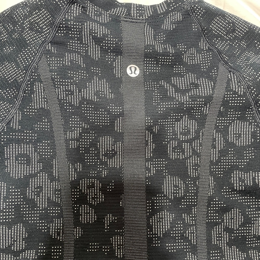 Lululemon Swift Tech Long Sleeve - image 3